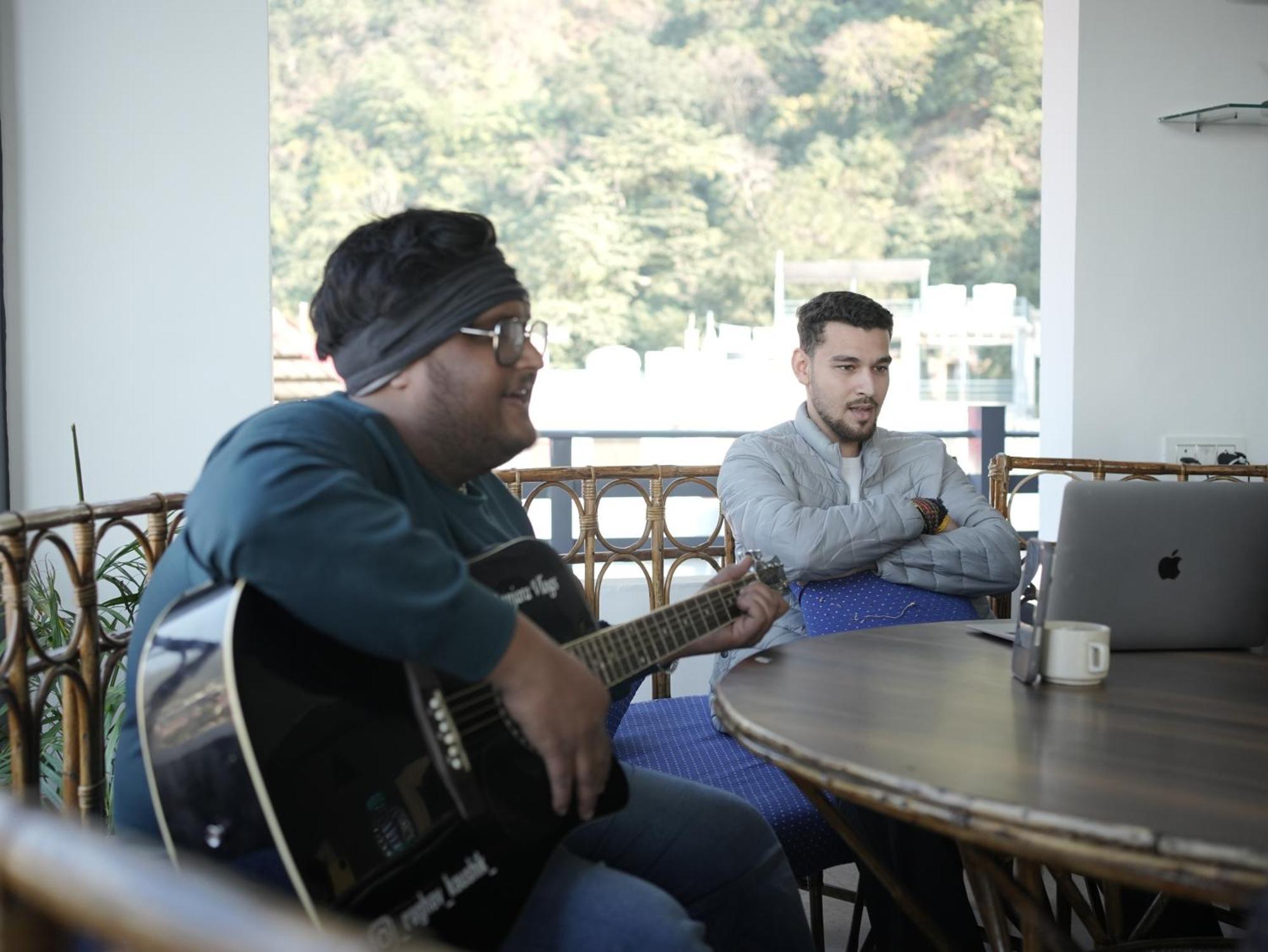 Ostello Skyard Rishikesh, Laxman Jhula Esterno foto